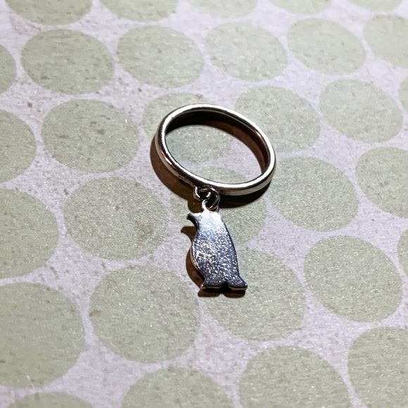 RETIRED James Avery Sterling Silver Penguin Dangle Ring - Picture 3 of 7